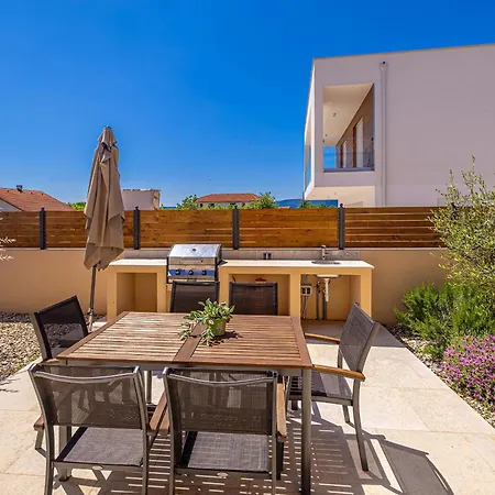 House Divna בית נופש *