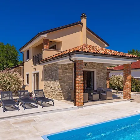 Semi-detached House Divna With Private Pool *
